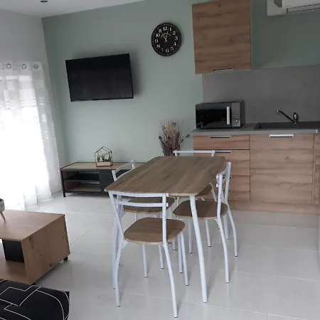 Appartement L'Olivier La Loge-aux-Chevres Extérieur photo